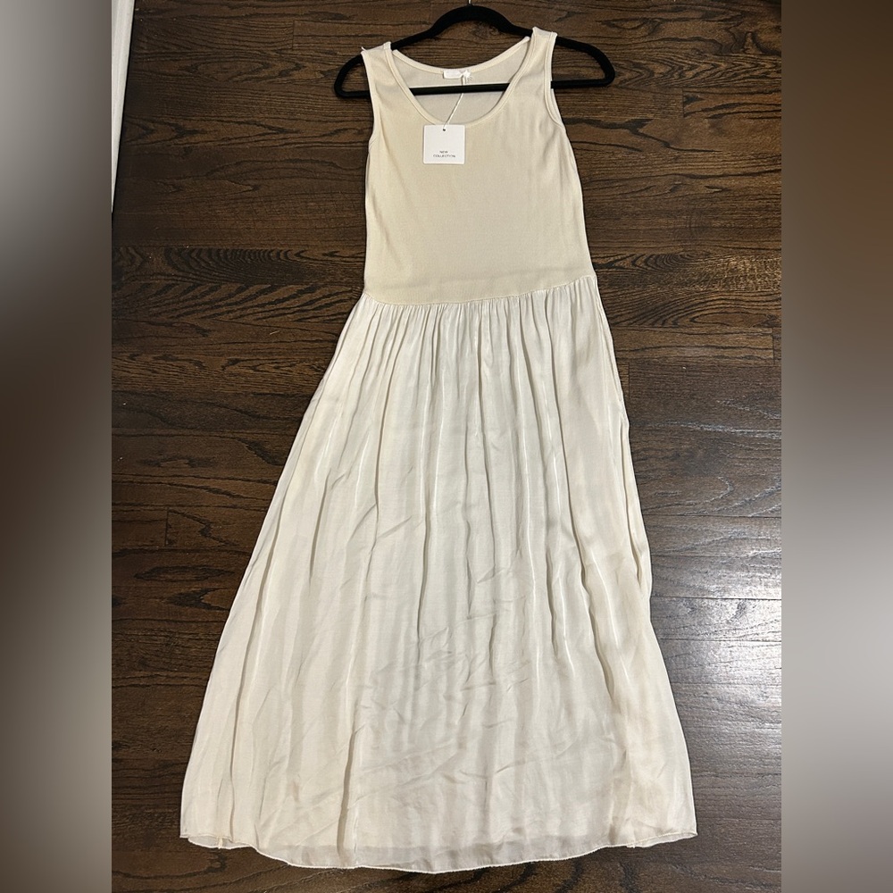 NWT New Collection Women’s Cream Maxi Dress